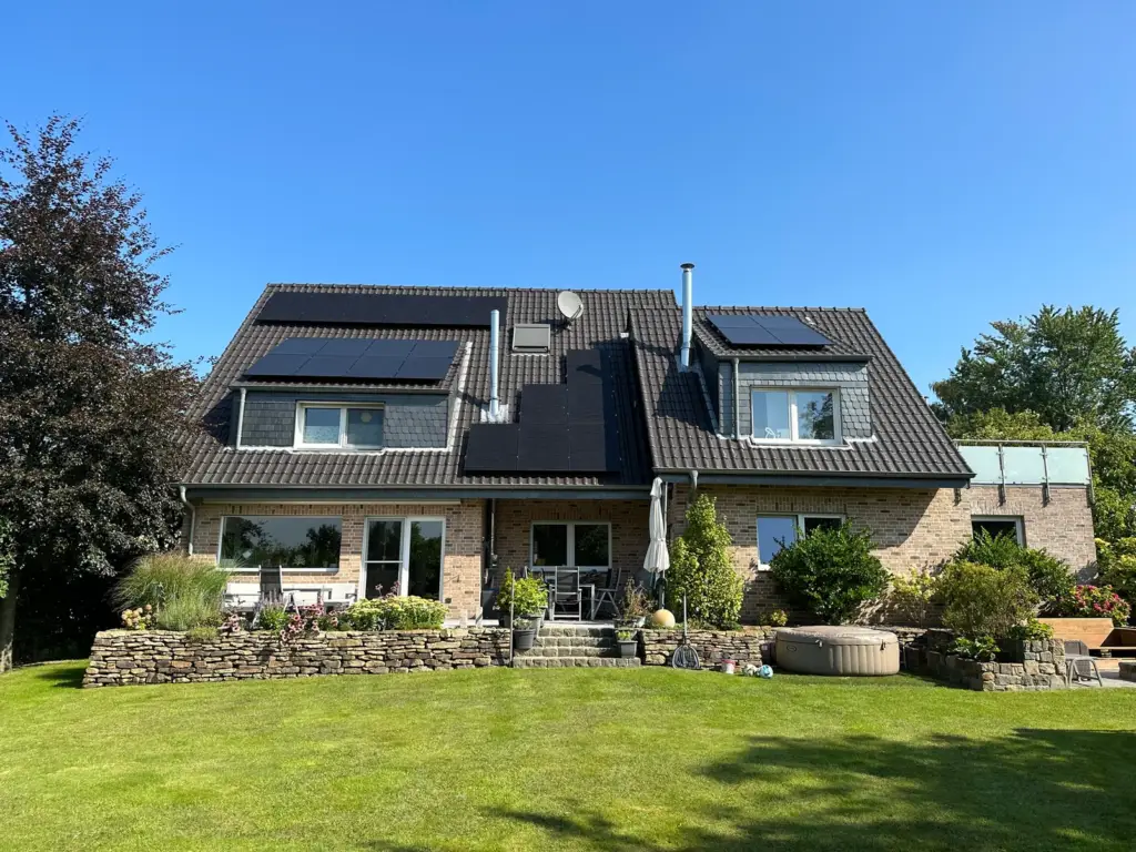 Photovoltaikanlage auf Haus in Bonn